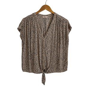 Mi Ami *cheetah‎ print* v-neck top. Size medium